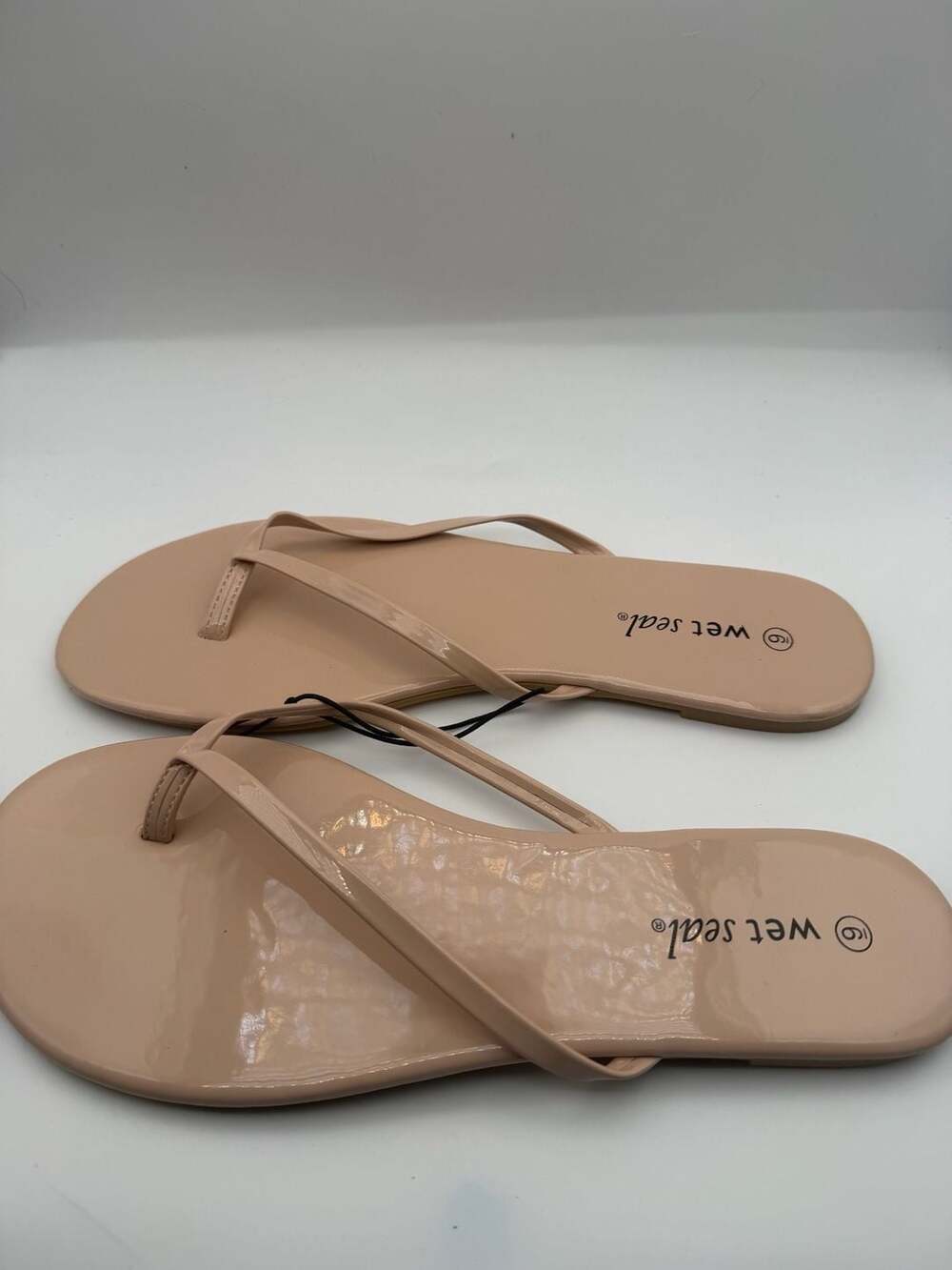 Wet Seal Nude Patent Strappy Thong Flat Sandals 9